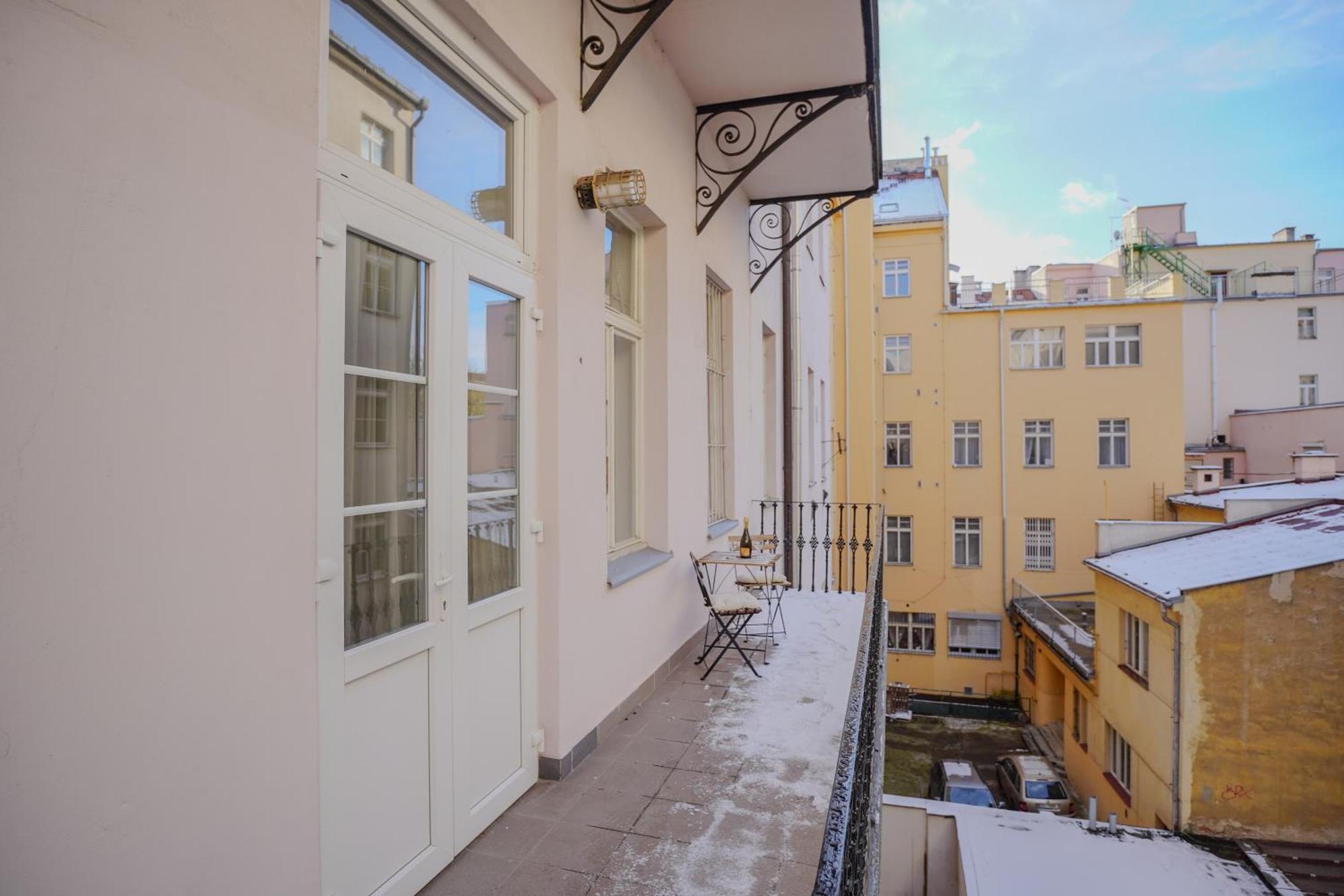 Elegant & Stylish Center Apartments! Prague